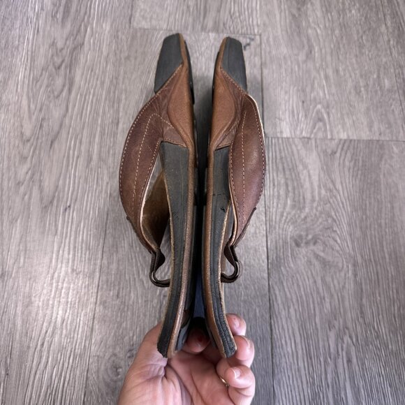 Olukai Kumu Men’s Sandals Size 10 Brown Leather Thong Flip Flop Beach Slip On main image 8